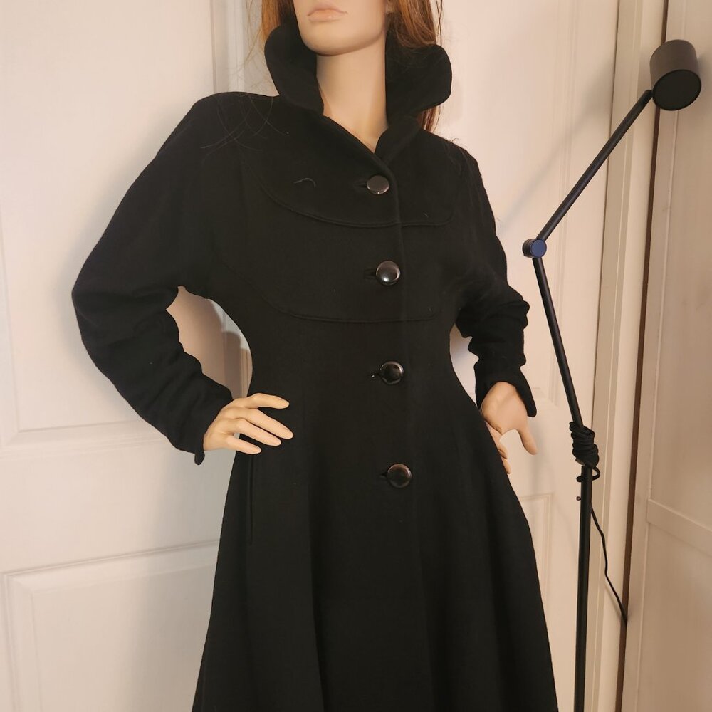 Vintage Princess Black Wool Coat MCM Est Size 2 to 4 Wearable Collectors Item - Picture 3 of 17